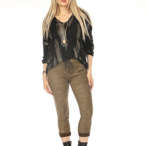 Black shiny v neck Top - Picture 3 of 10